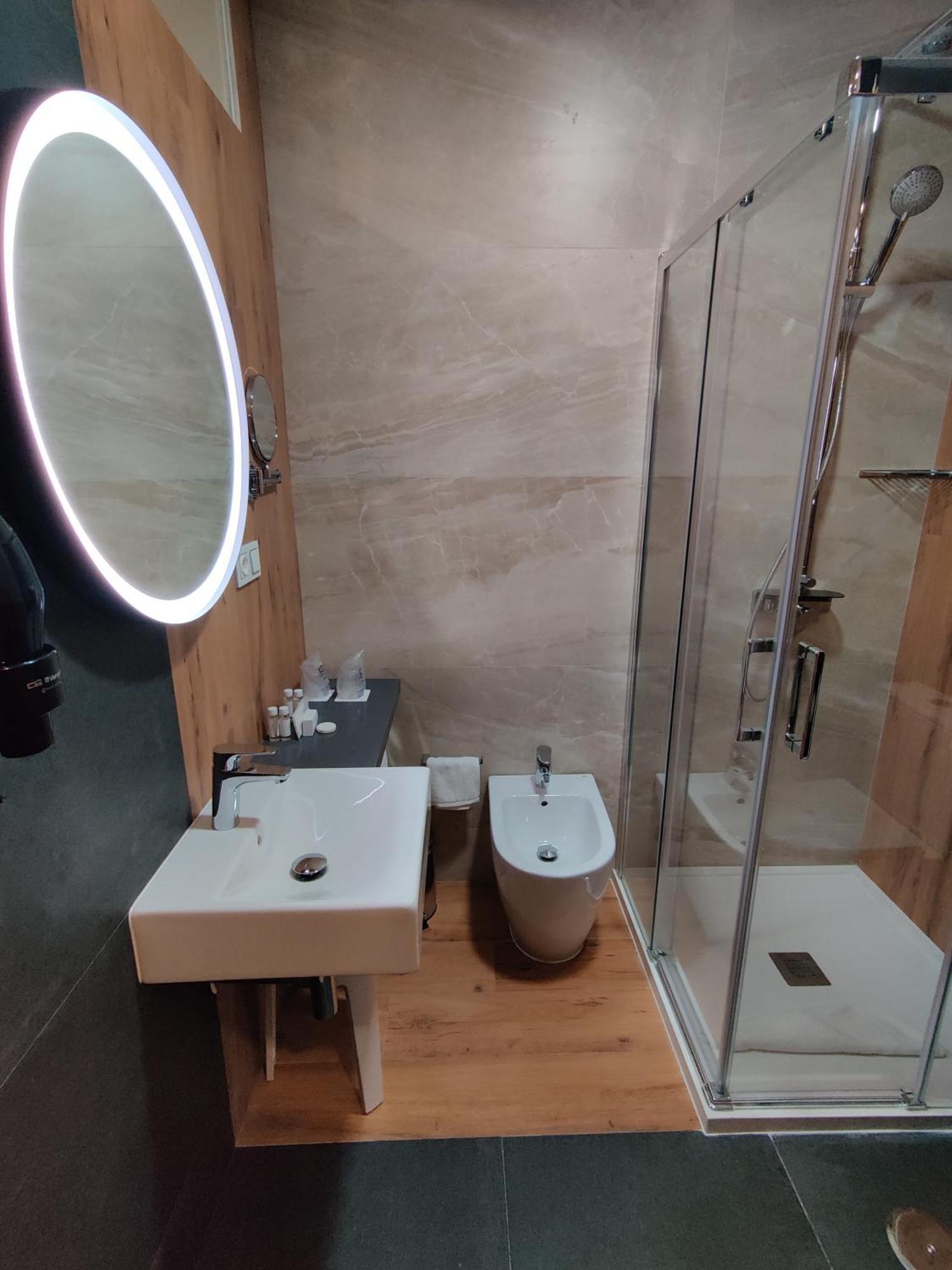Torreluz Suites Almeria Luaran gambar