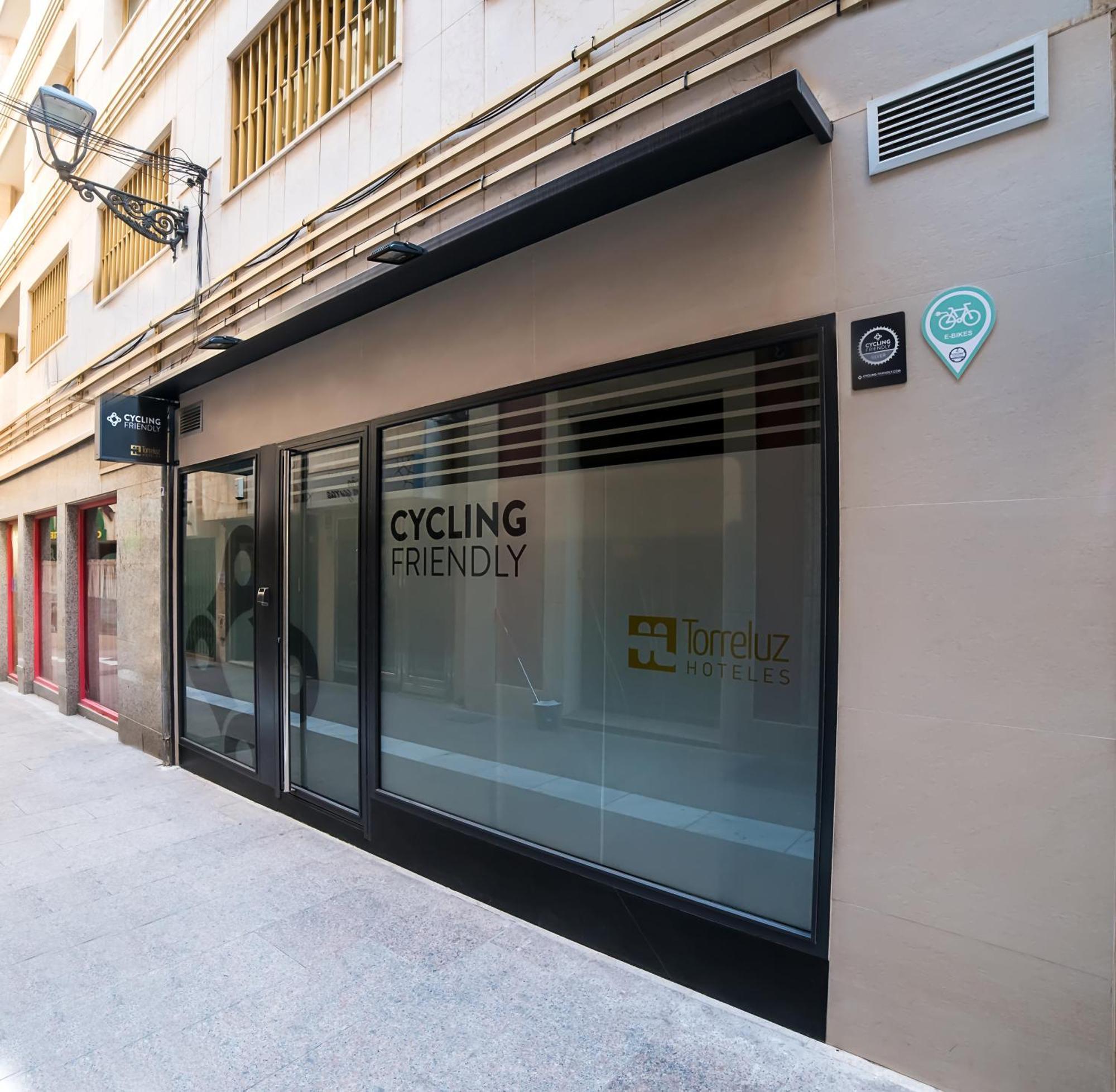 Torreluz Suites Almeria Luaran gambar