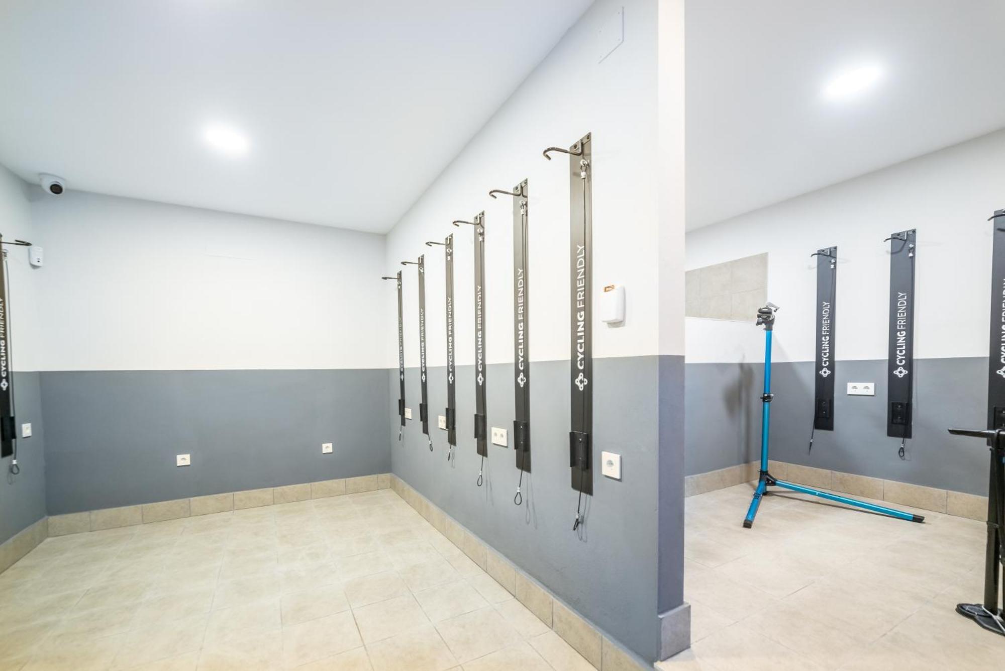 Torreluz Suites Almeria Luaran gambar