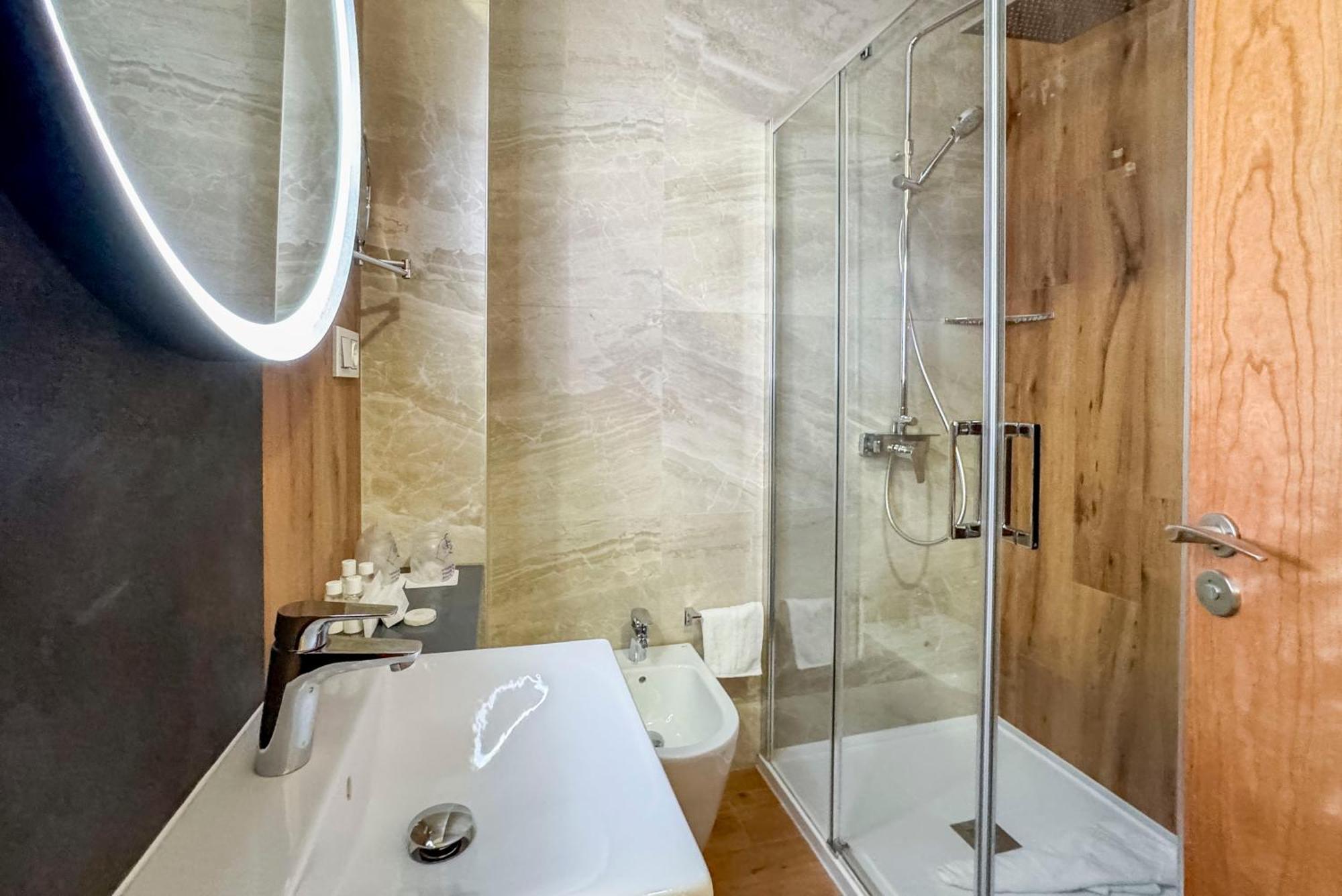 Torreluz Suites Almeria Luaran gambar