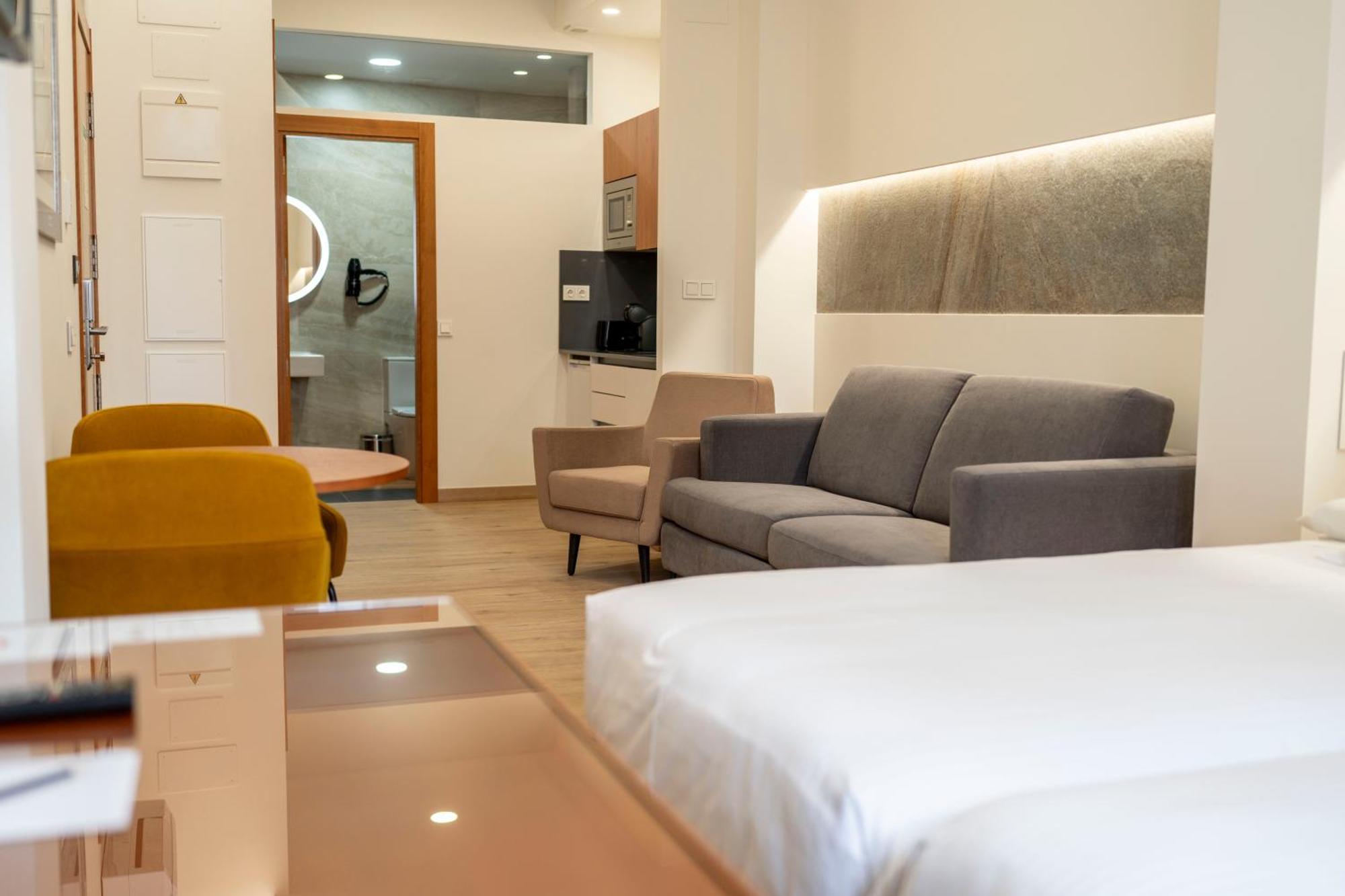 Torreluz Suites Almeria Luaran gambar