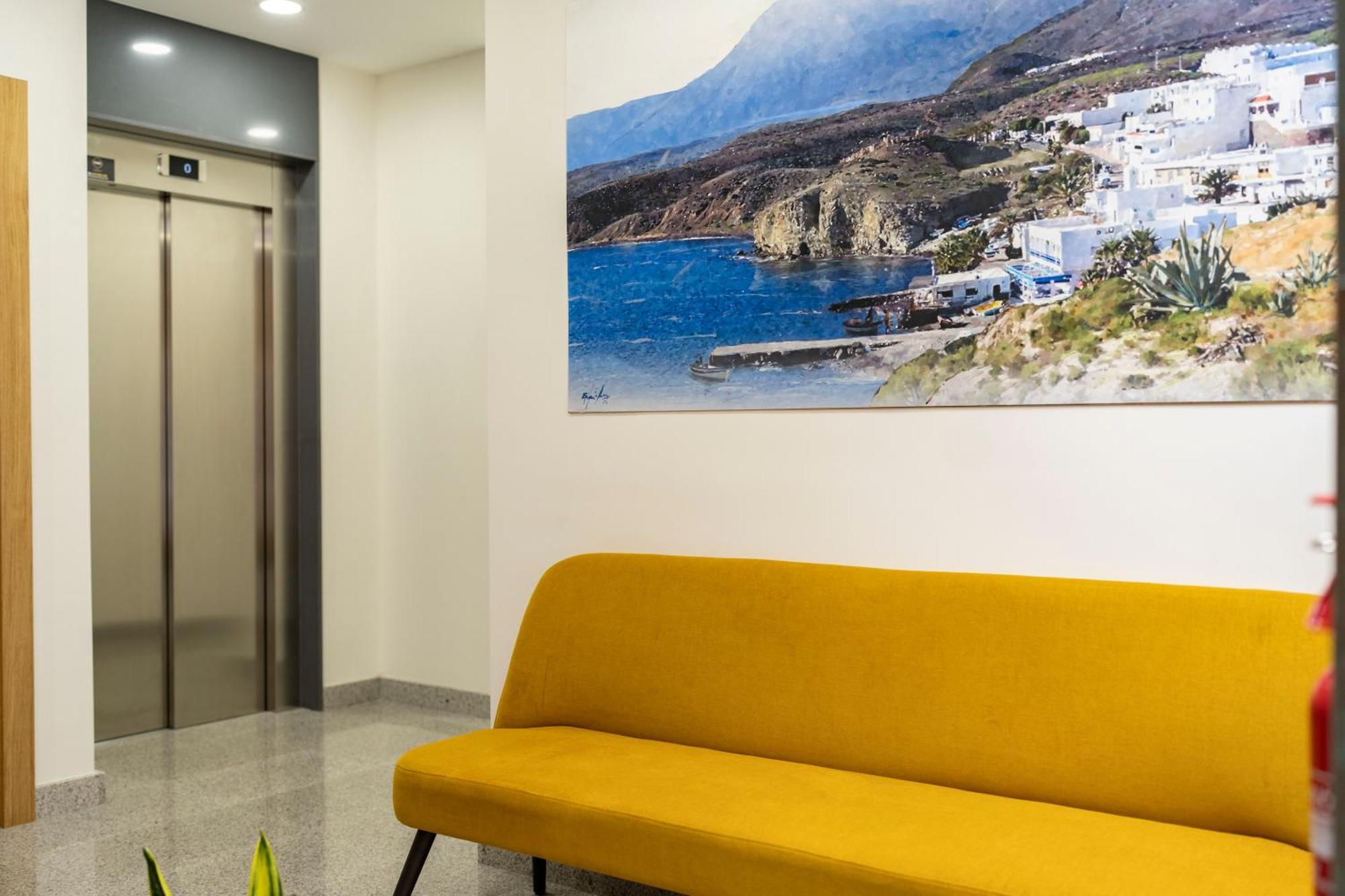 Torreluz Suites Almeria Luaran gambar